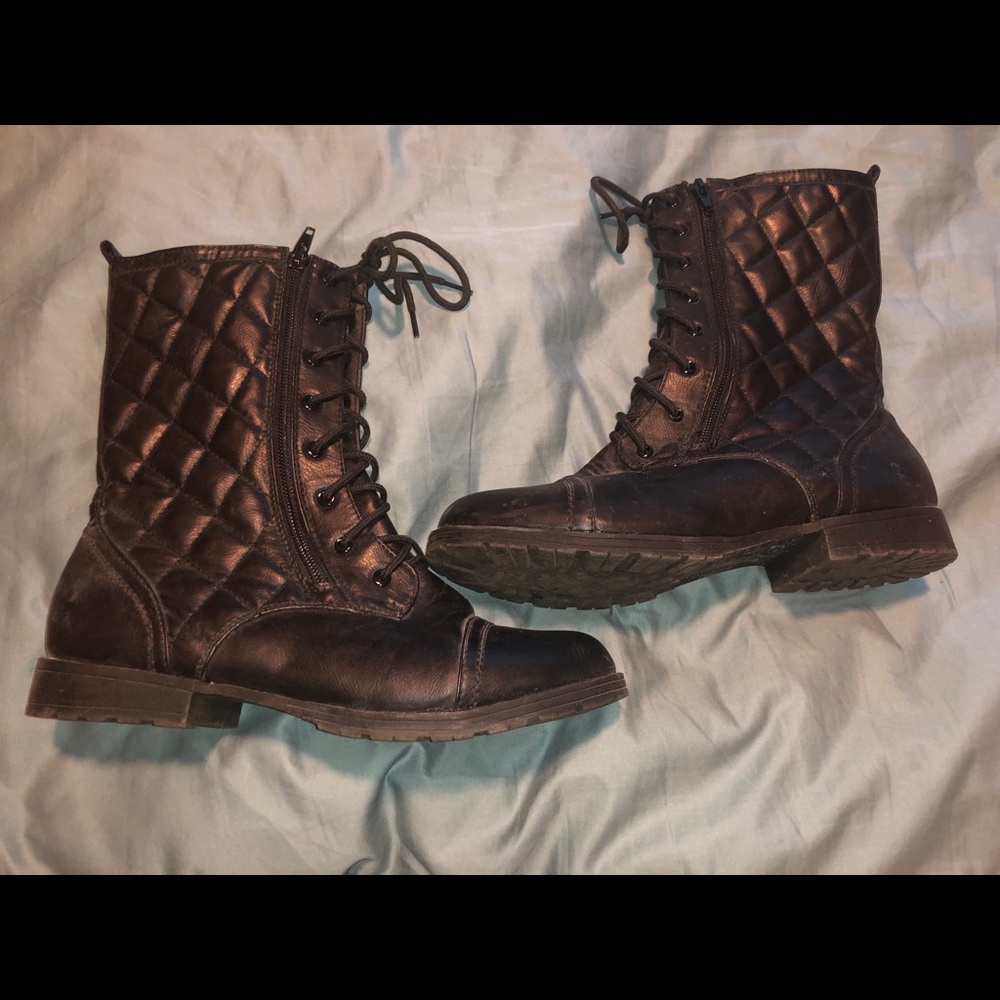 ✨ Quilted Combat Boots ✨